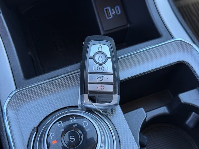 Certified 2021 Ford Edge SEL w/ Convenience Package AWD/4WD image 10