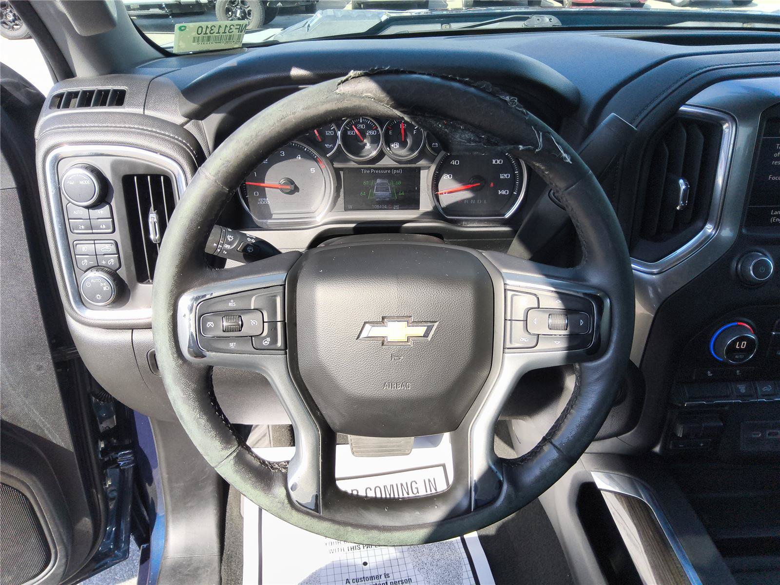 Used 2022 Chevrolet Silverado 2500 LT w/ Convenience Package AWD/4WD image 15