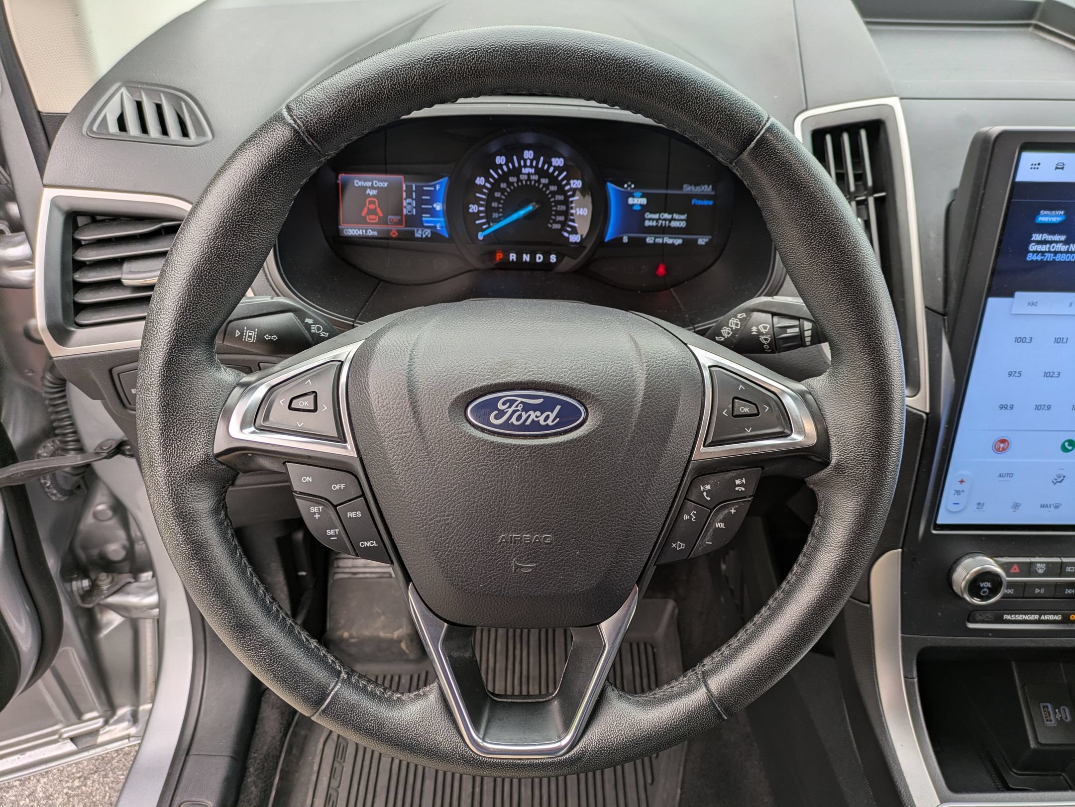 Certified 2024 Ford Edge SEL w/ Convenience Package AWD/4WD image 9