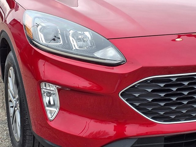 Certified 2022 Ford Escape SEL AWD/4WD image 30