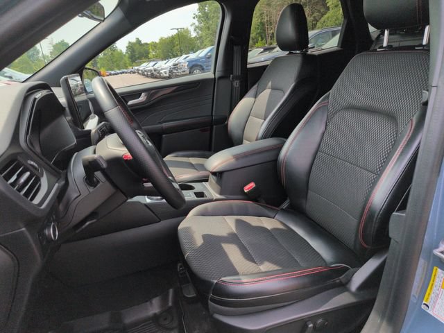 Certified 2024 Ford Escape ST-Line w/ Tech Pack #1 AWD/4WD image 28