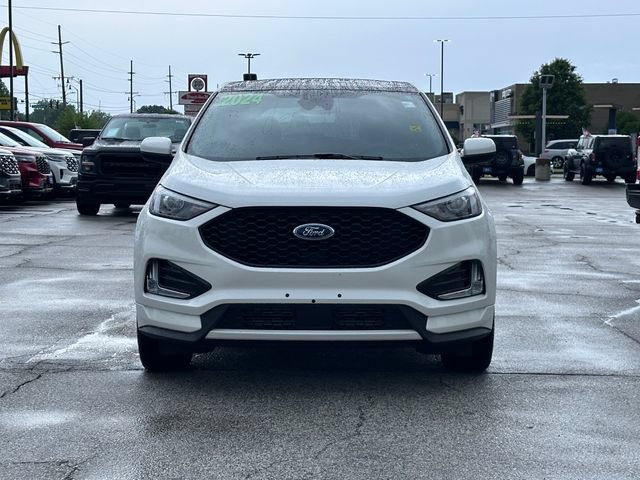 Certified 2024 Ford Edge ST-Line AWD/4WD image 2