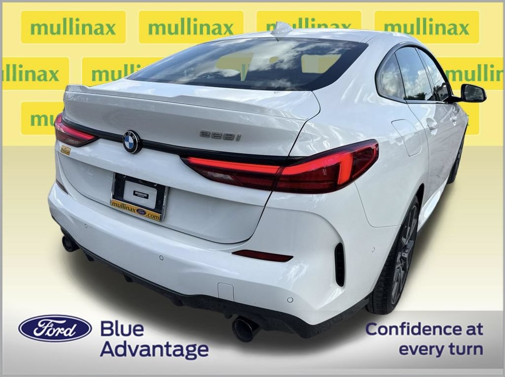 Used 2022 BMW 228i Gran Coupe w/ M Sport Package FWD image 4