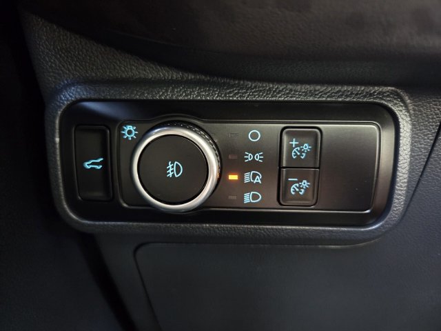 Certified 2026 Ford Explorer Platinum RWD image 24