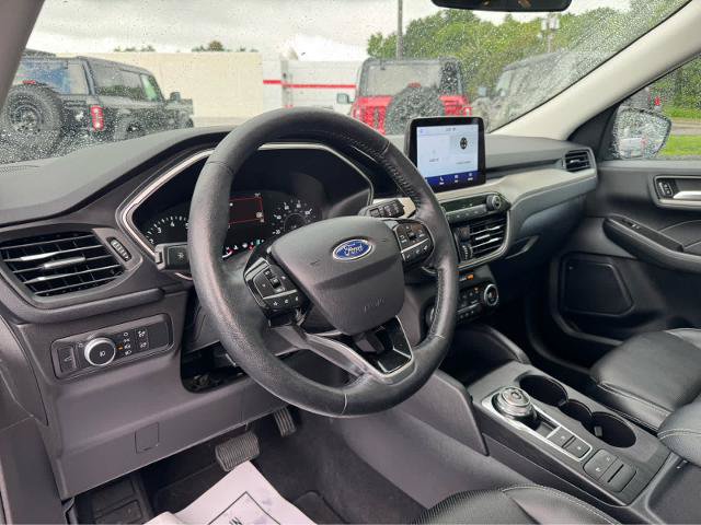 Certified 2021 Ford Escape SEL AWD/4WD image 16