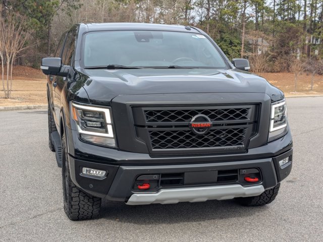 Used 2021 Nissan Titan PRO-4X w/ Pro-4x Convenience Package image 7