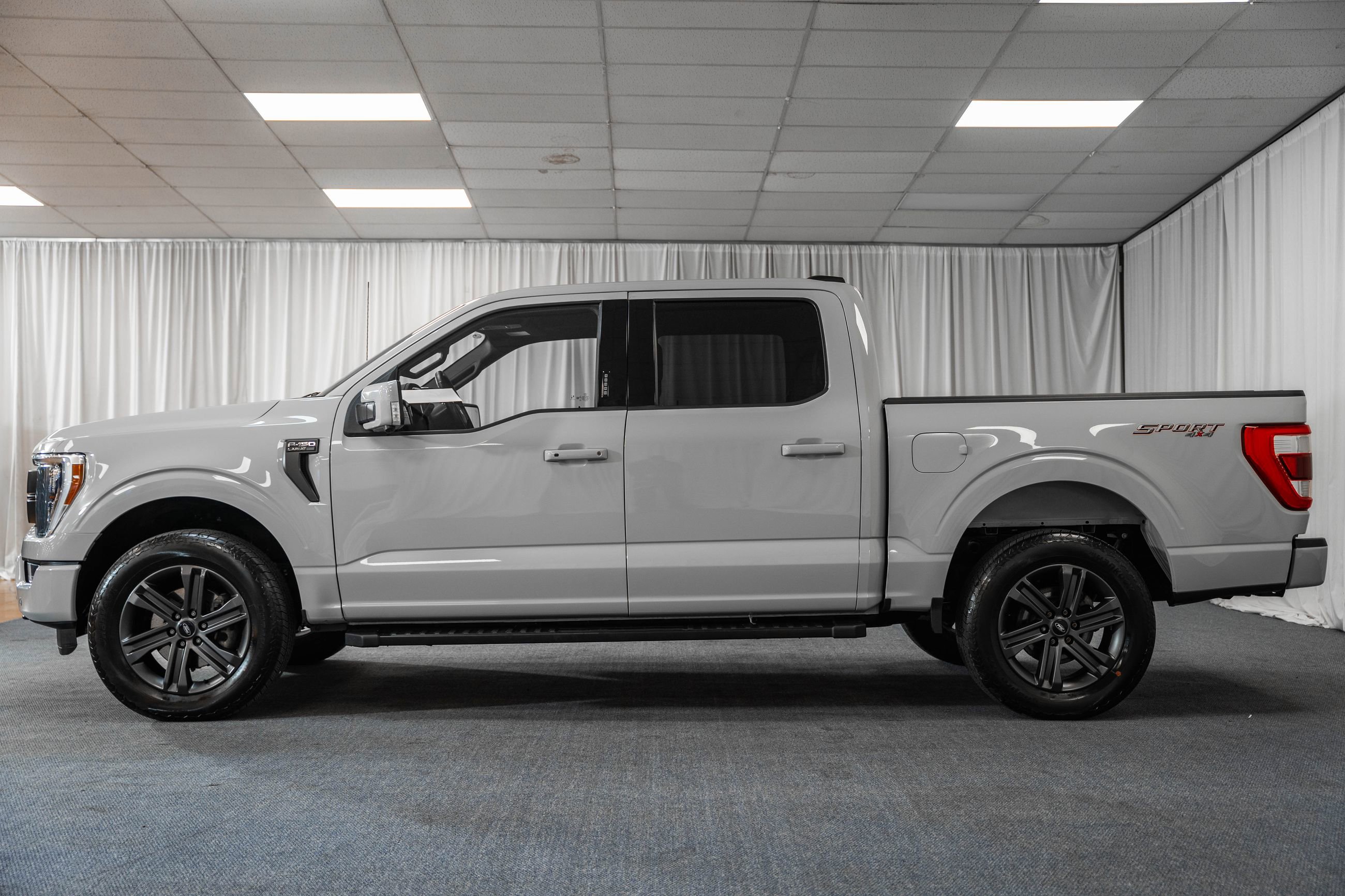 Certified 2023 Ford F150 Lariat w/ Equipment Group 502A High image 5