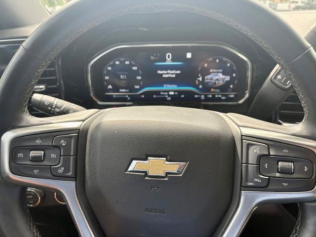 Used 2023 Chevrolet Silverado 1500 LT AWD/4WD image 17