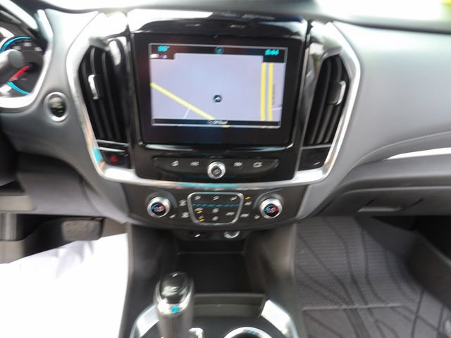 Used 2018 Chevrolet Traverse LT FWD image 17
