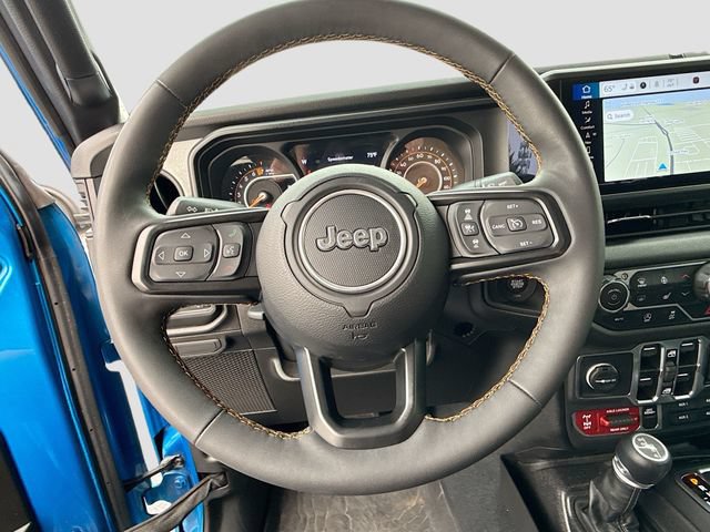Used 2024 Jeep Gladiator Sport AWD/4WD image 17