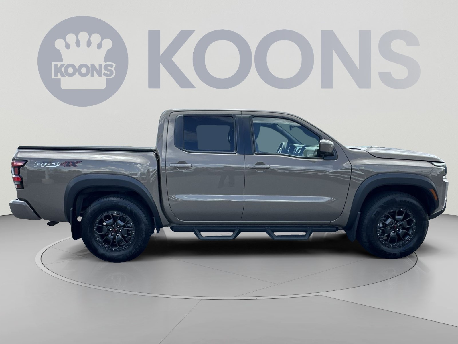 Used 2023 Nissan Frontier PRO-4X w/ Pro-4X Premium Package AWD/4WD image 12