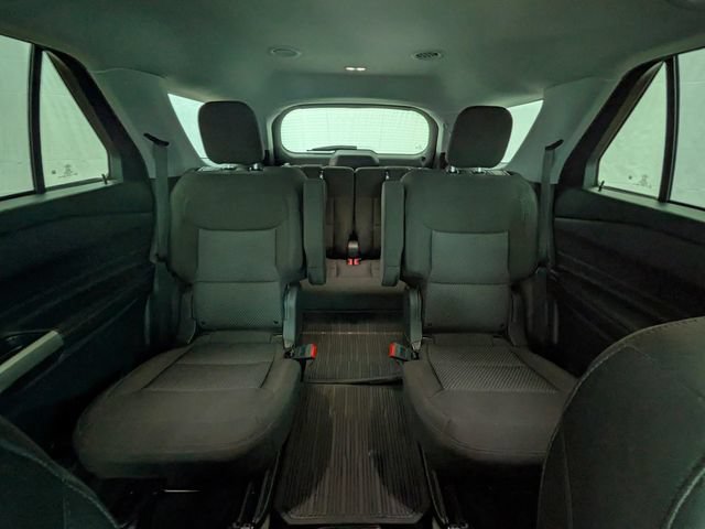 Certified 2023 Ford Explorer XLT w/ Class IV Trailer Tow Package AWD/4WD image 15