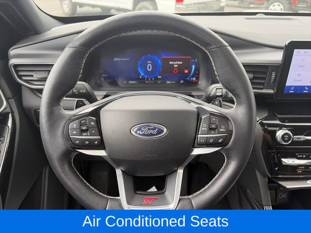 Certified 2023 Ford Explorer ST AWD/4WD image 14