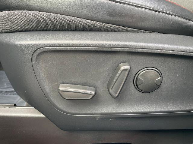 Certified 2025 Ford Escape ST-Line w/ Tech Pack #1 image 27