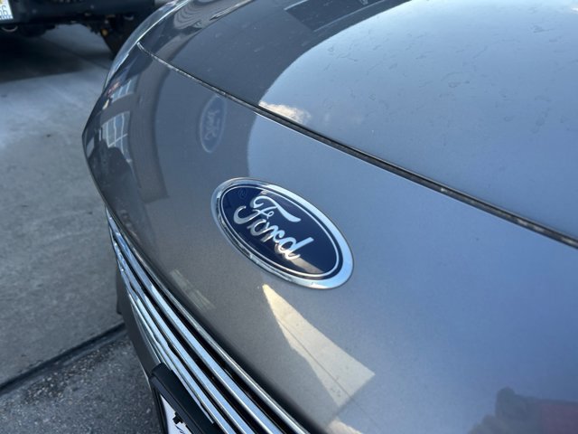 Certified 2022 Ford Escape Titanium w/ Titanium Elite Package image 23