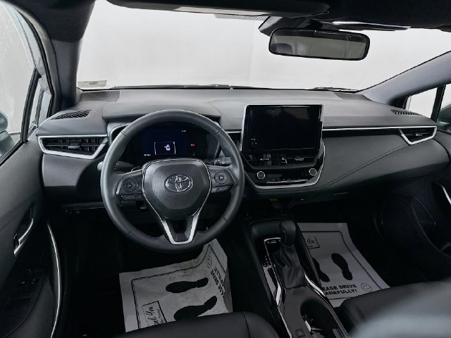Used 2024 Toyota Corolla XSE FWD image 30