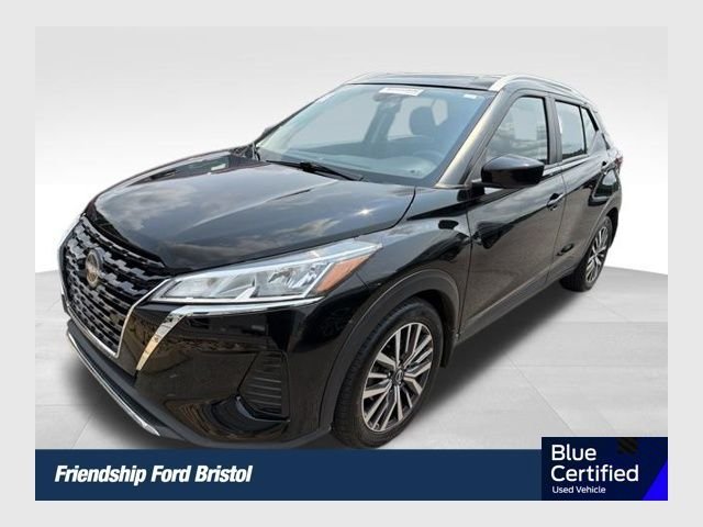 Used 2023 Nissan Kicks SV FWD image 1