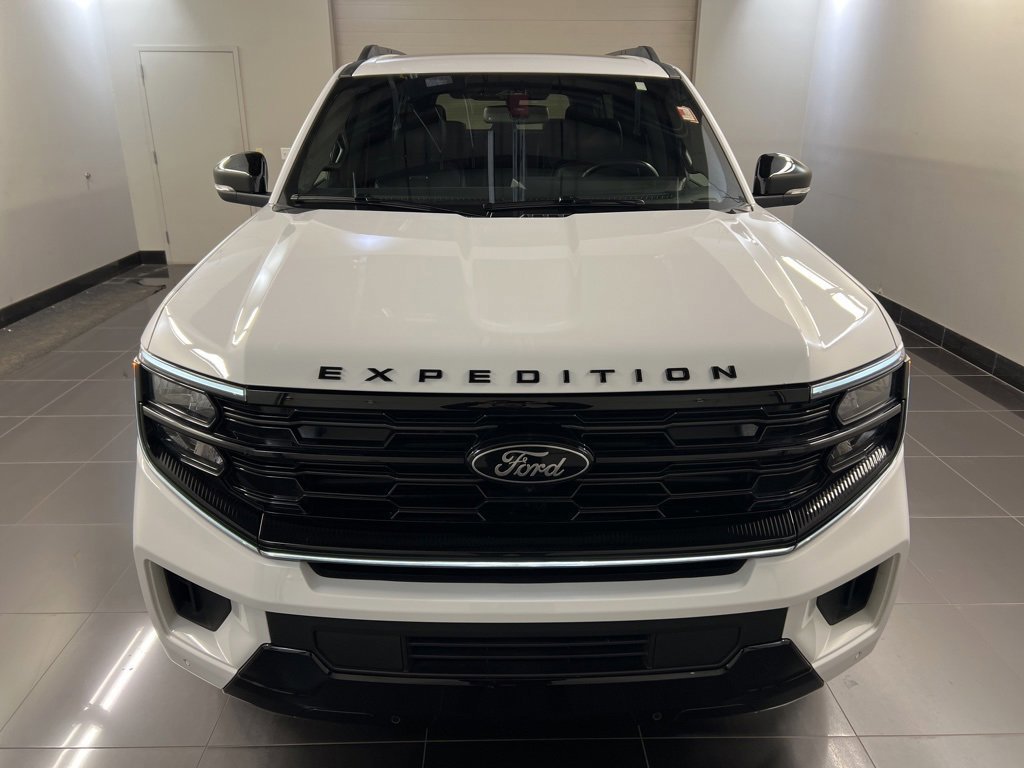 Certified 2025 Ford Expedition Max Platinum w/ Stealth Performance Package image 6