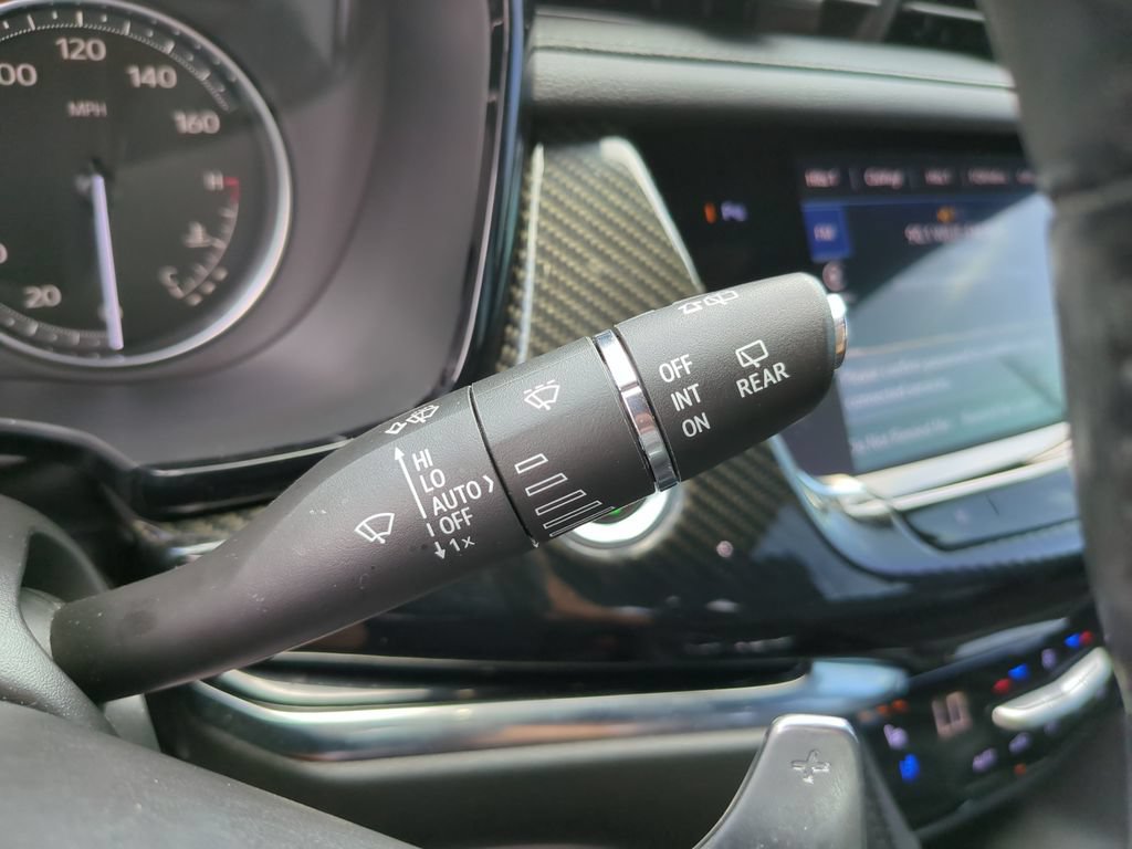 Used 2024 Cadillac XT6 Sport AWD/4WD image 39