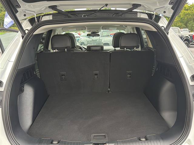 Certified 2022 Ford Escape SEL w/ Technology Package AWD/4WD image 34