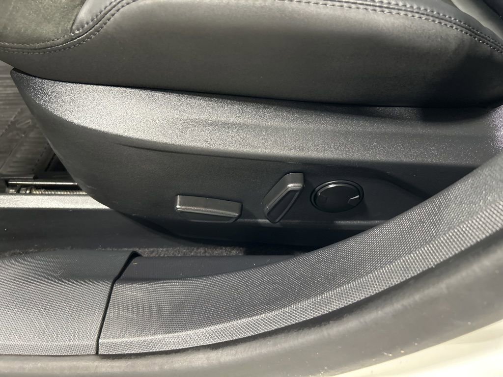 Certified 2023 Ford Mustang Mach-E GT image 11