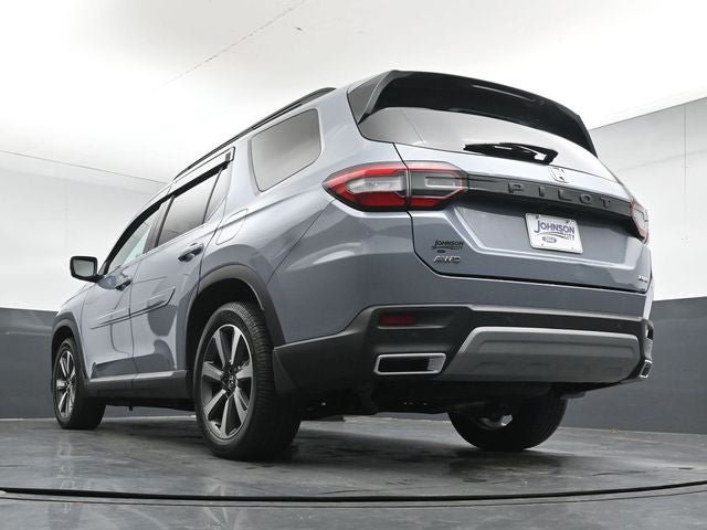 Used 2023 Honda Pilot Elite image 31