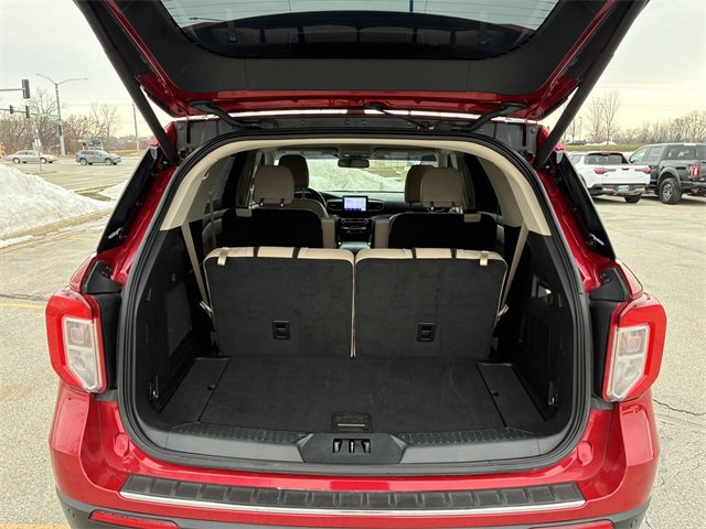 Certified 2021 Ford Explorer Limited w/ Equipment Group 301A image 17