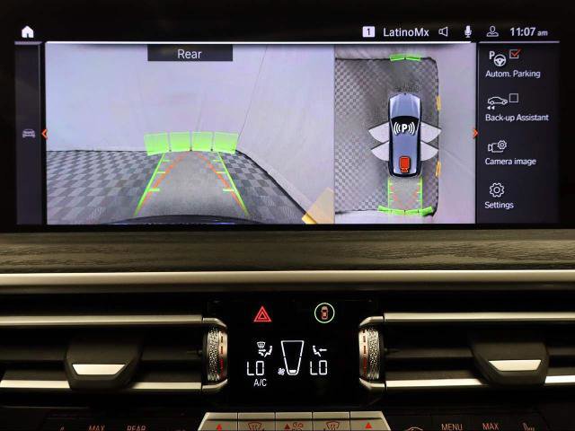 Used 2024 BMW X3 sDrive30i w/ Premium Package image 18