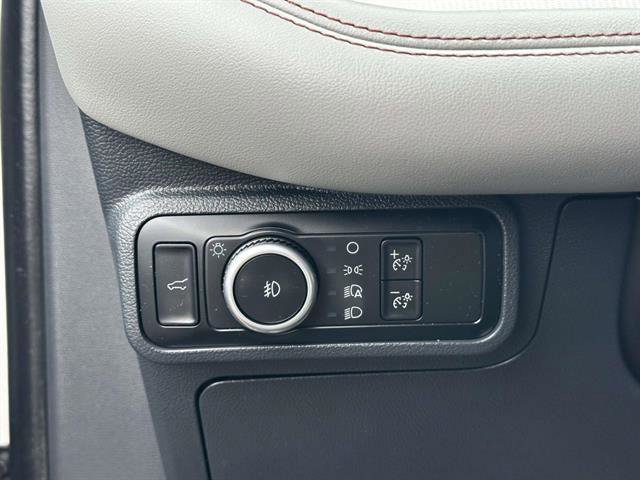 Certified 2025 Ford Explorer Active w/ Active Comfort Package image 29