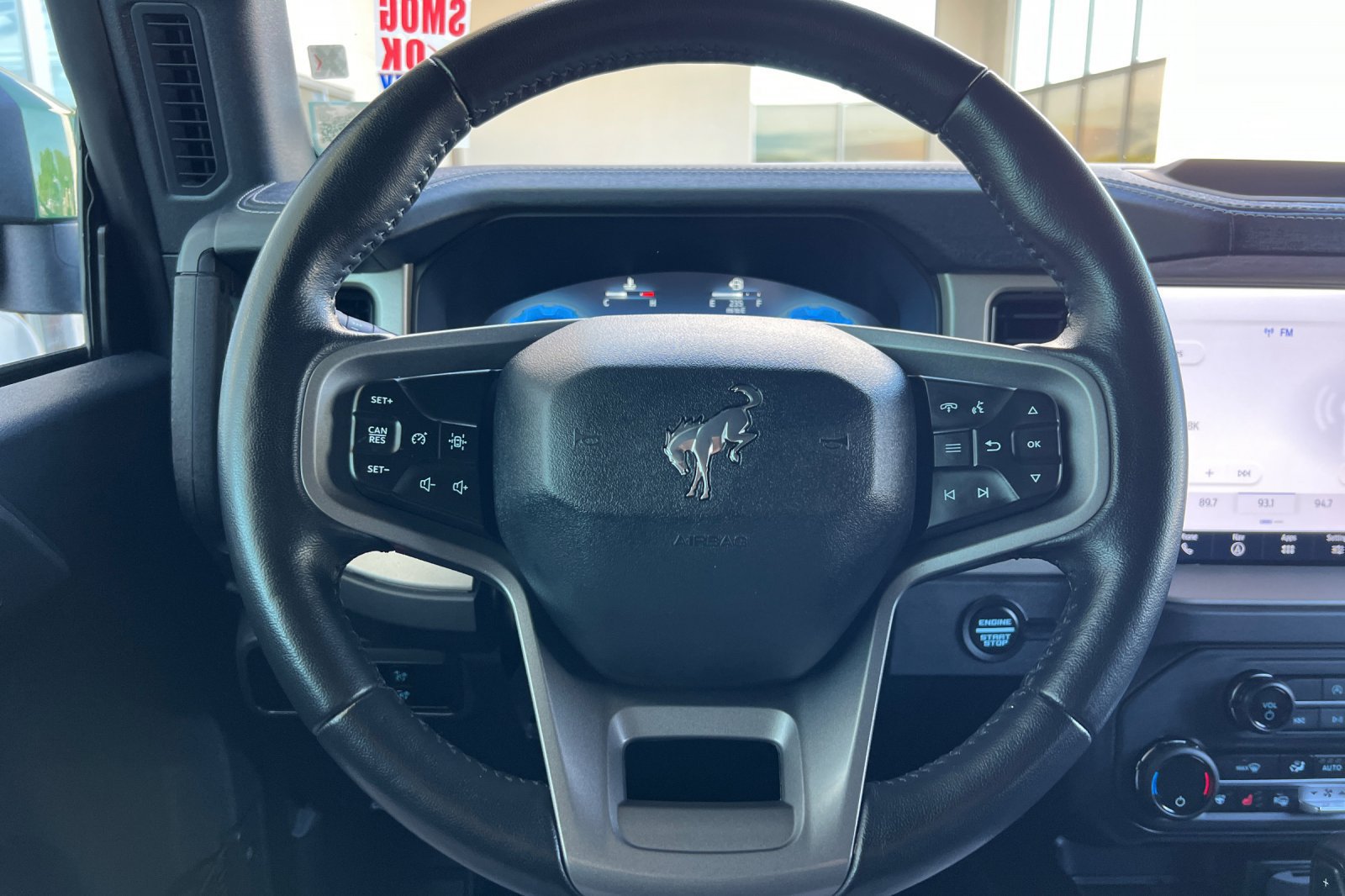 Certified 2025 Ford Bronco Outer Banks AWD/4WD image 25