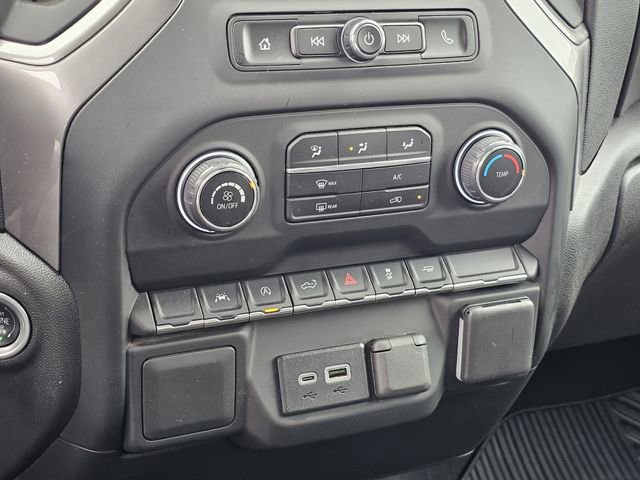 Used 2024 Chevrolet Silverado 1500 Custom image 19