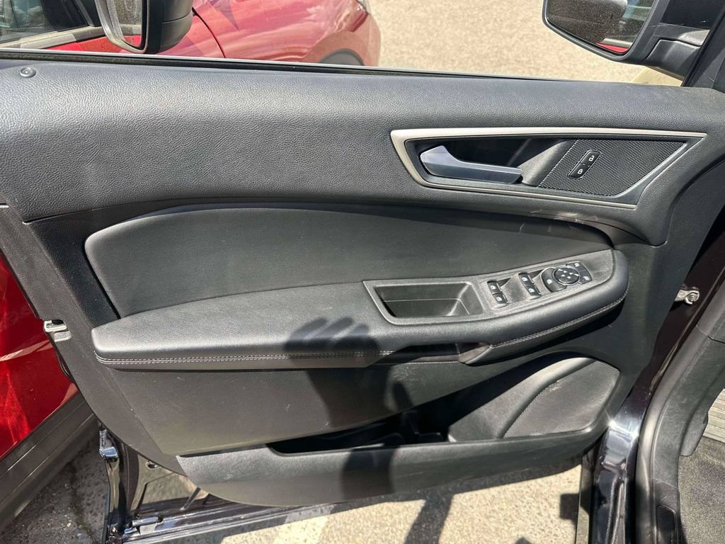 Certified 2024 Ford Edge SEL AWD/4WD image 16