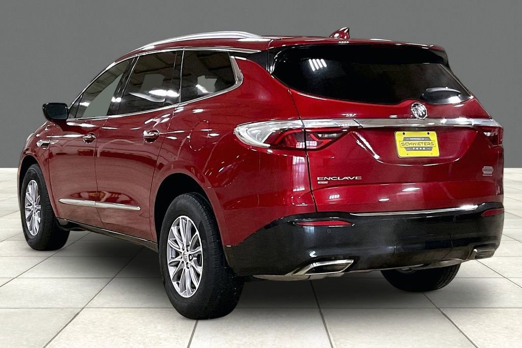Used 2024 Buick Enclave Premium AWD/4WD image 11