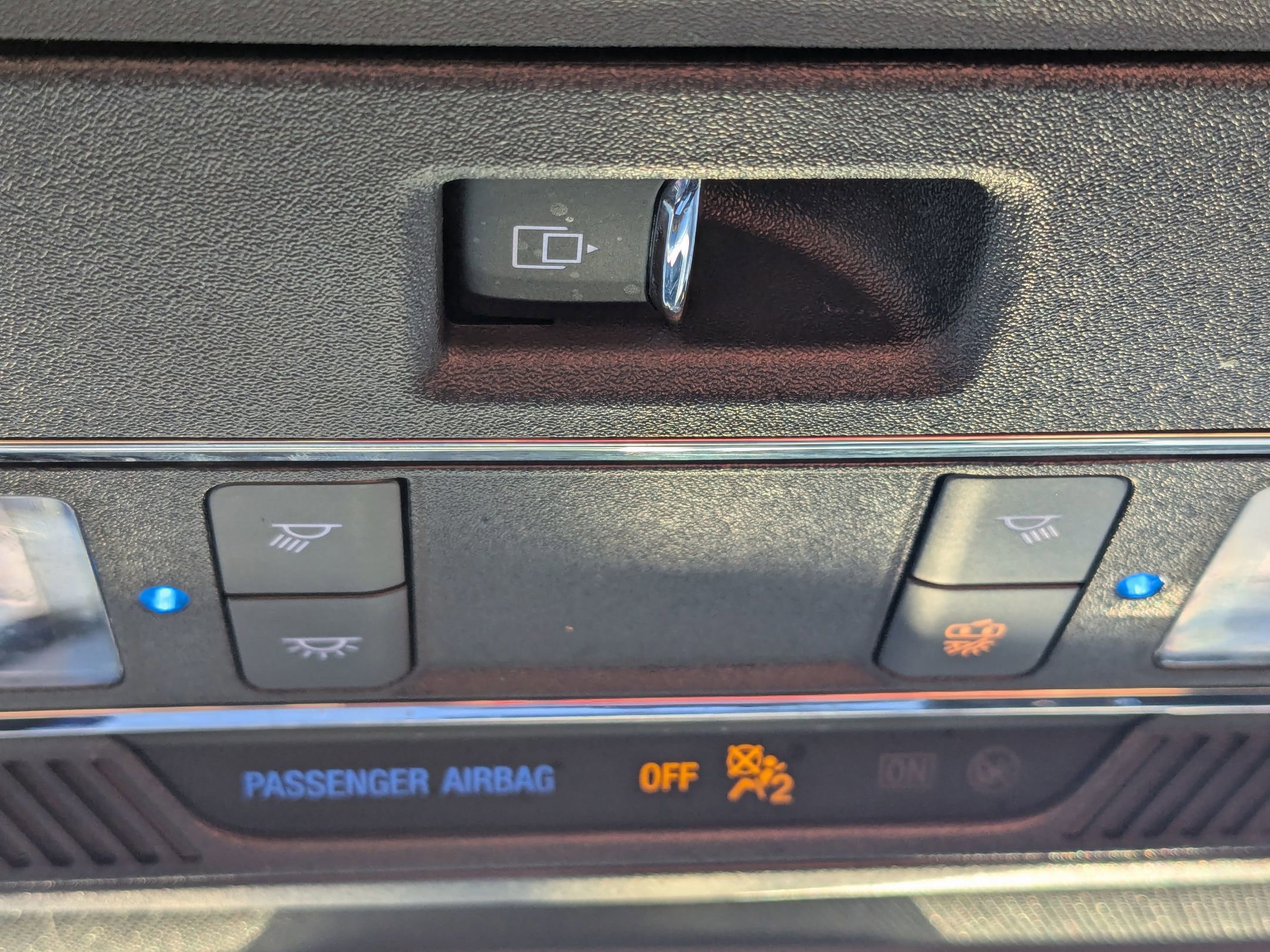 Certified 2023 Ford F150 Lariat image 32