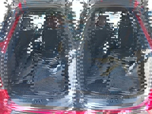 Certified 2021 Ford Explorer Platinum w/ Equipment Group 601A image 29