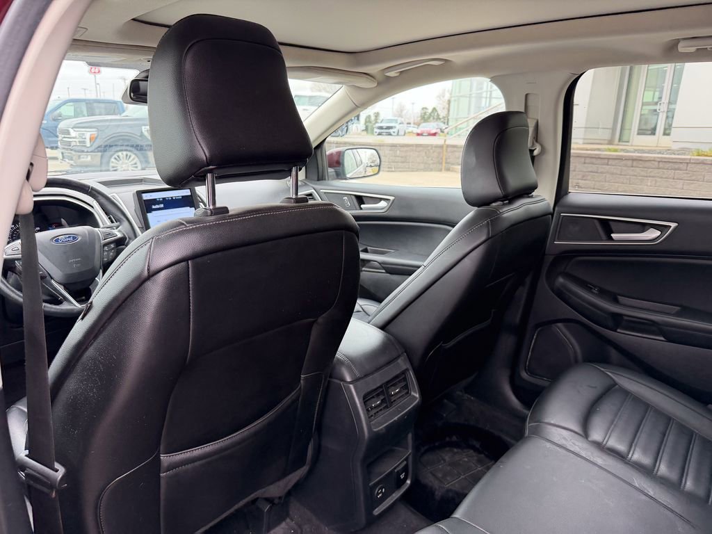 Certified 2021 Ford Edge SEL w/ Convenience Package image 13