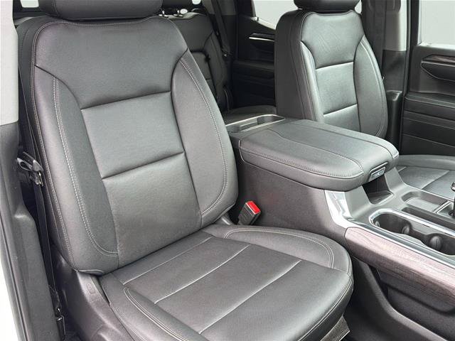 Used 2024 Chevrolet Silverado 1500 LTZ AWD/4WD image 16