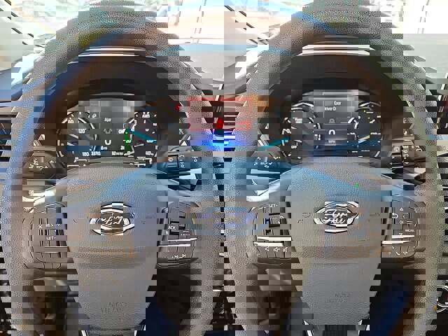 Certified 2022 Ford Escape SE image 21