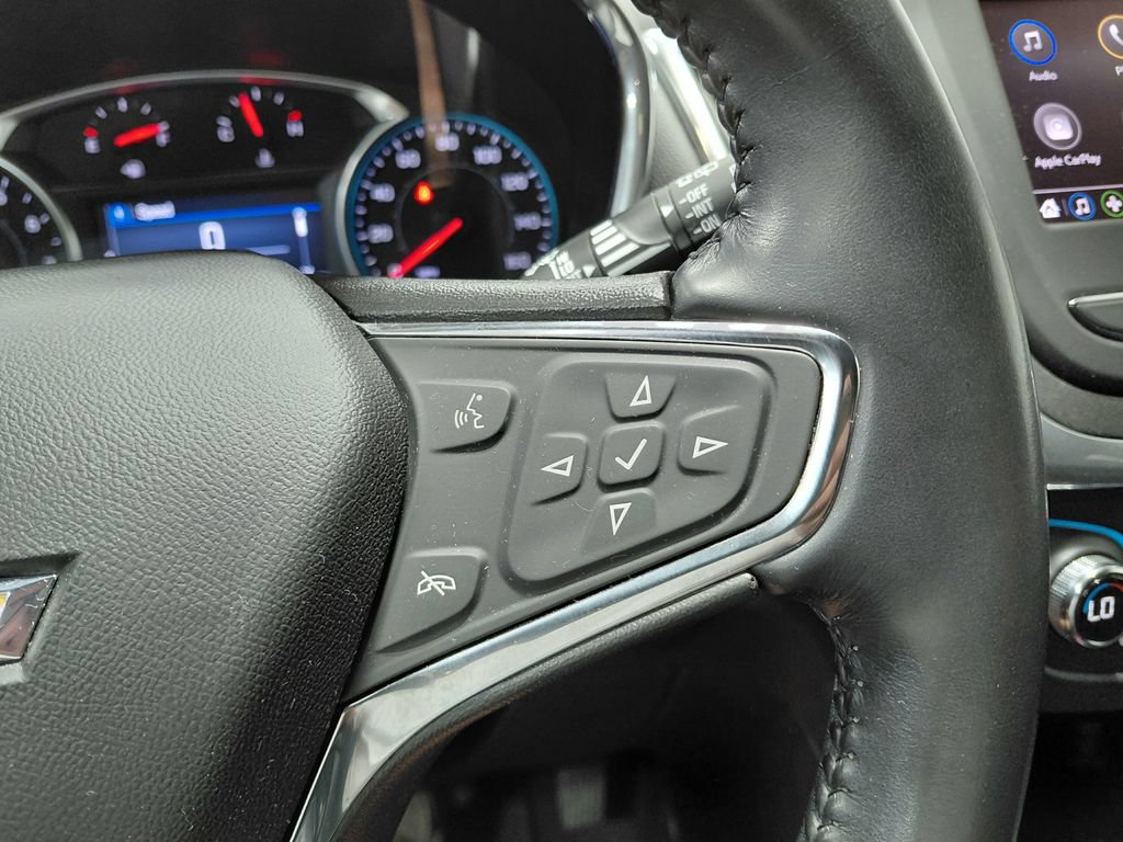 Used 2021 Chevrolet Equinox LT AWD/4WD image 32