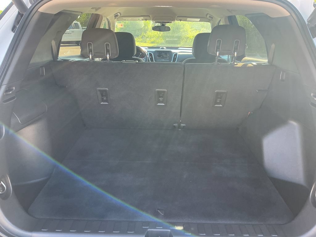 Used 2019 Chevrolet Equinox LT AWD/4WD image 13