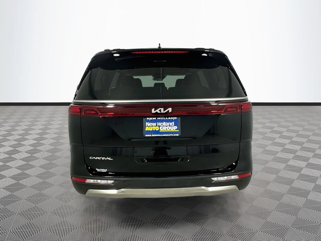 Used 2024 Kia Carnival SX FWD image 9