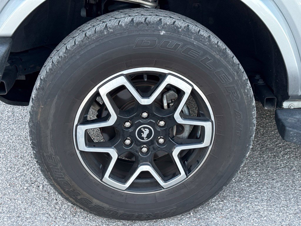 Certified 2023 Ford Bronco Outer Banks AWD/4WD image 2
