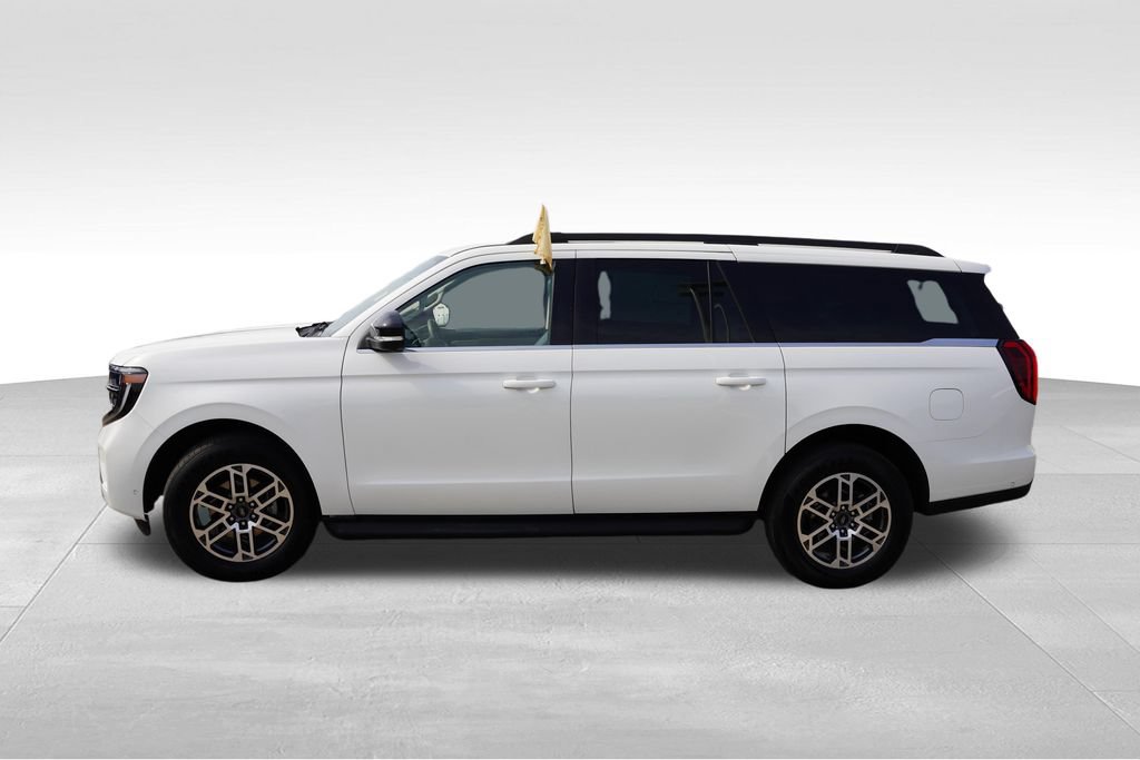 Certified 2025 Ford Expedition Max Active RWD image 9