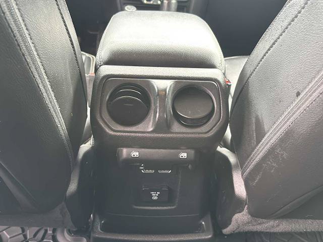 Used 2023 Jeep Wrangler Unlimited Sahara w/ Dual Top Group AWD/4WD image 27