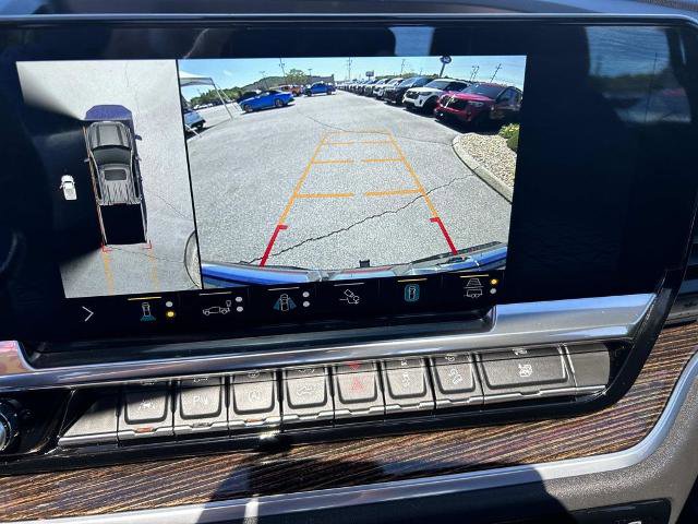 Used 2022 GMC Sierra 1500 Elevation w/ Elevation Premium Package AWD/4WD image 33