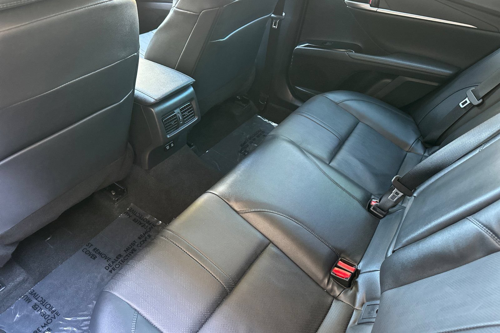 Used 2025 Toyota Camry XSE FWD image 14