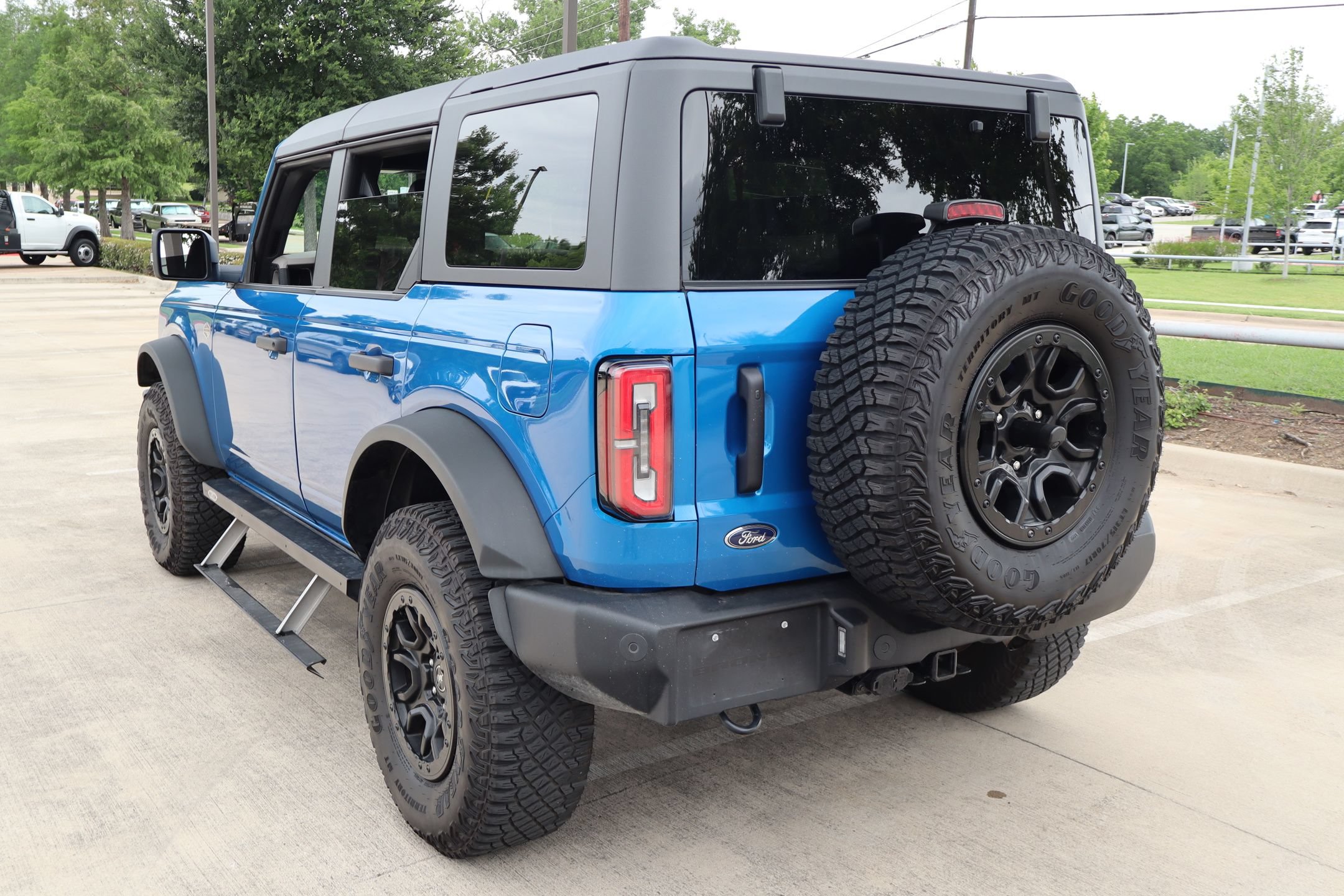 Certified 2022 Ford Bronco Wildtrak AWD/4WD image 6