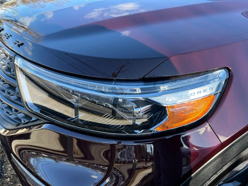 Certified 2023 Ford Explorer XLT w/ Equipment Group 202A image 35