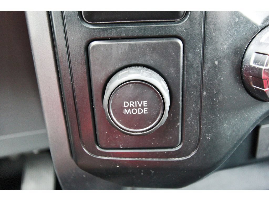 Certified 2025 Ford F150 XLT w/ Equipment Group 301A Standard RWD image 27