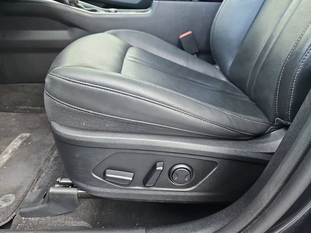 Used 2024 Kia Sorento S AWD/4WD image 17